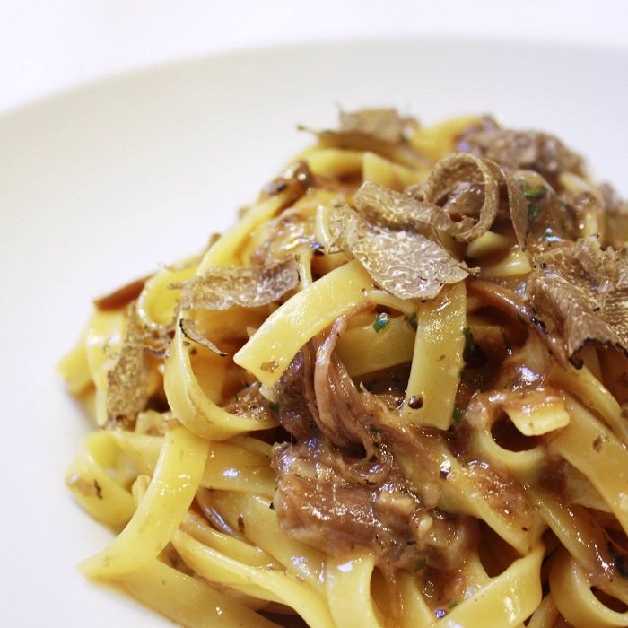 LA PASTA FRESCA! TAGLIATELLE AI FUNGHI Eataly